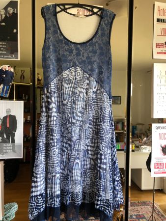 Sehr schönes besonderes Kleid, Gr. 40/42