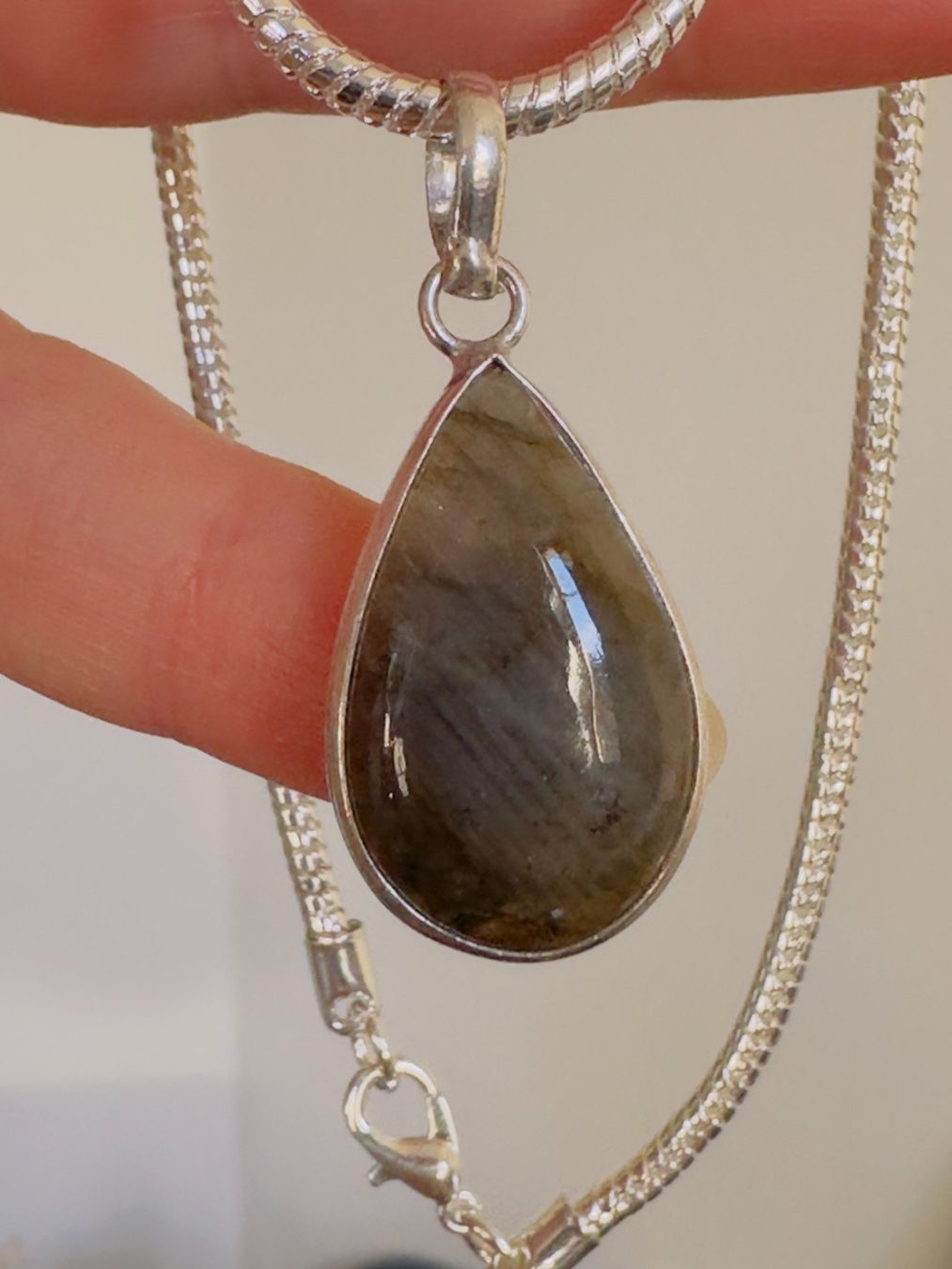 Catenine: Labradorite necklace – Nuovo e nell'imballaggio originale da Genève venduto da AGBERG 2