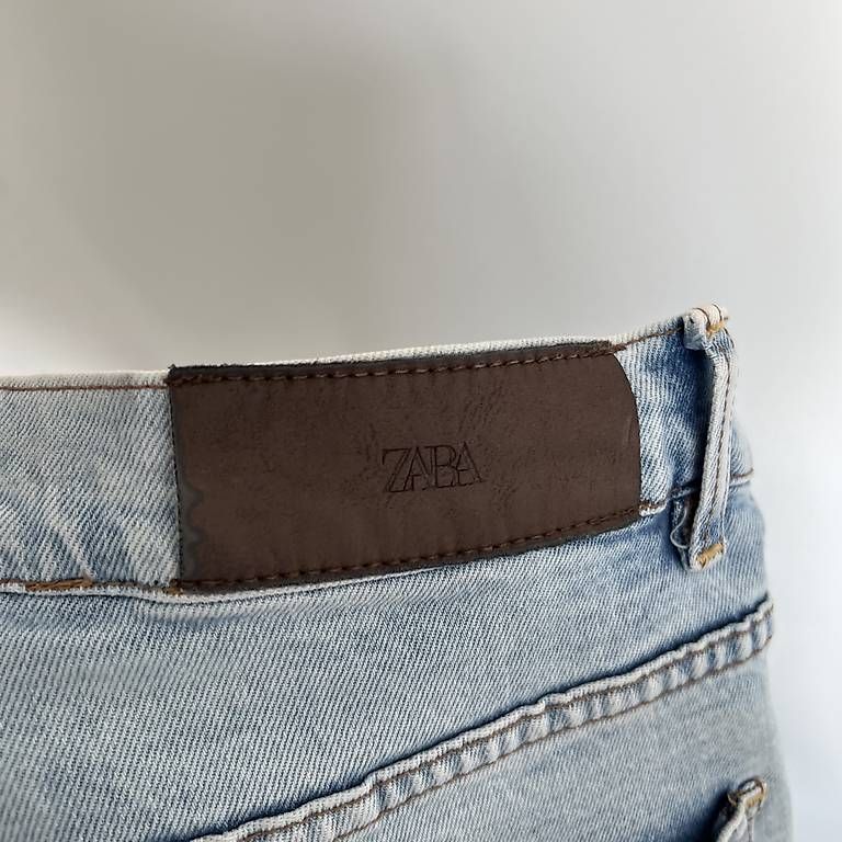 Jeans: Hellblaue Jeans von Zara – Gebraucht aus Neerach von twerner1 2