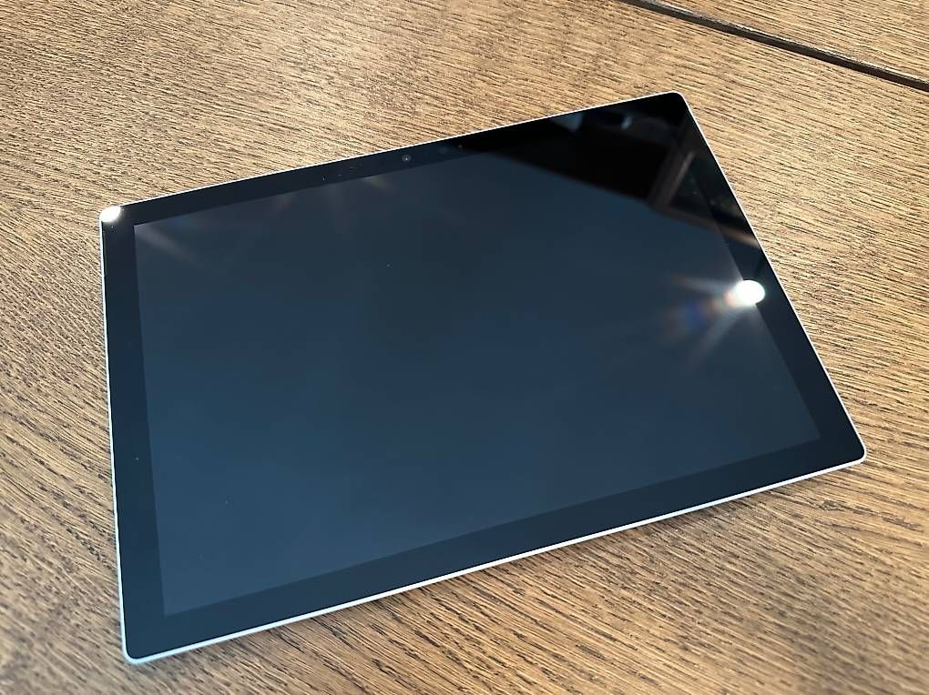 Tablettes PC: Microsoft Surface Pro 7+ i3/8GB/128GB – D'occasion à Basel par olgarachel 1