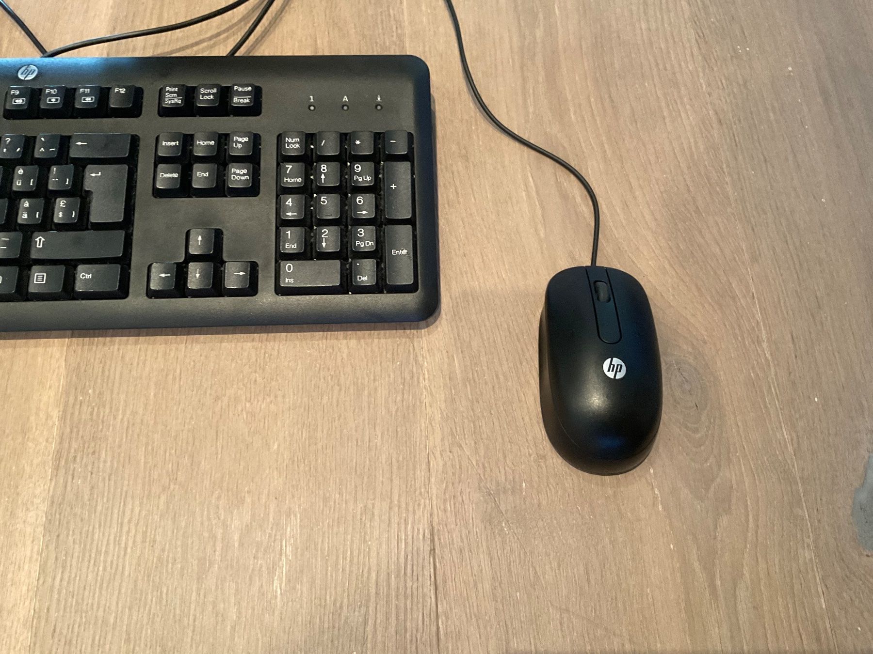 Hewlett Packard Monitore: Home Office Monitor – Gebraucht aus Uitikon Waldegg von sch_m58c 2
