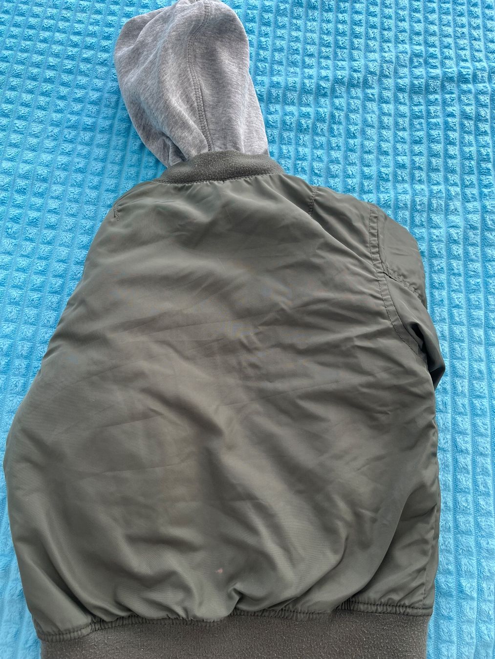 Giacche & Cappotti: Bomberjacke H&M Gr. 110/116 – Difettoso da Bern venduto da kho_s6j8 4