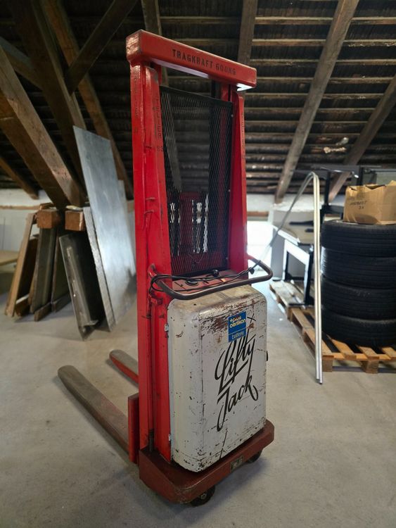 Lifty Jack Gabelstapler, Tragkraft 600kg (Gebraucht) in Appenzell für ...