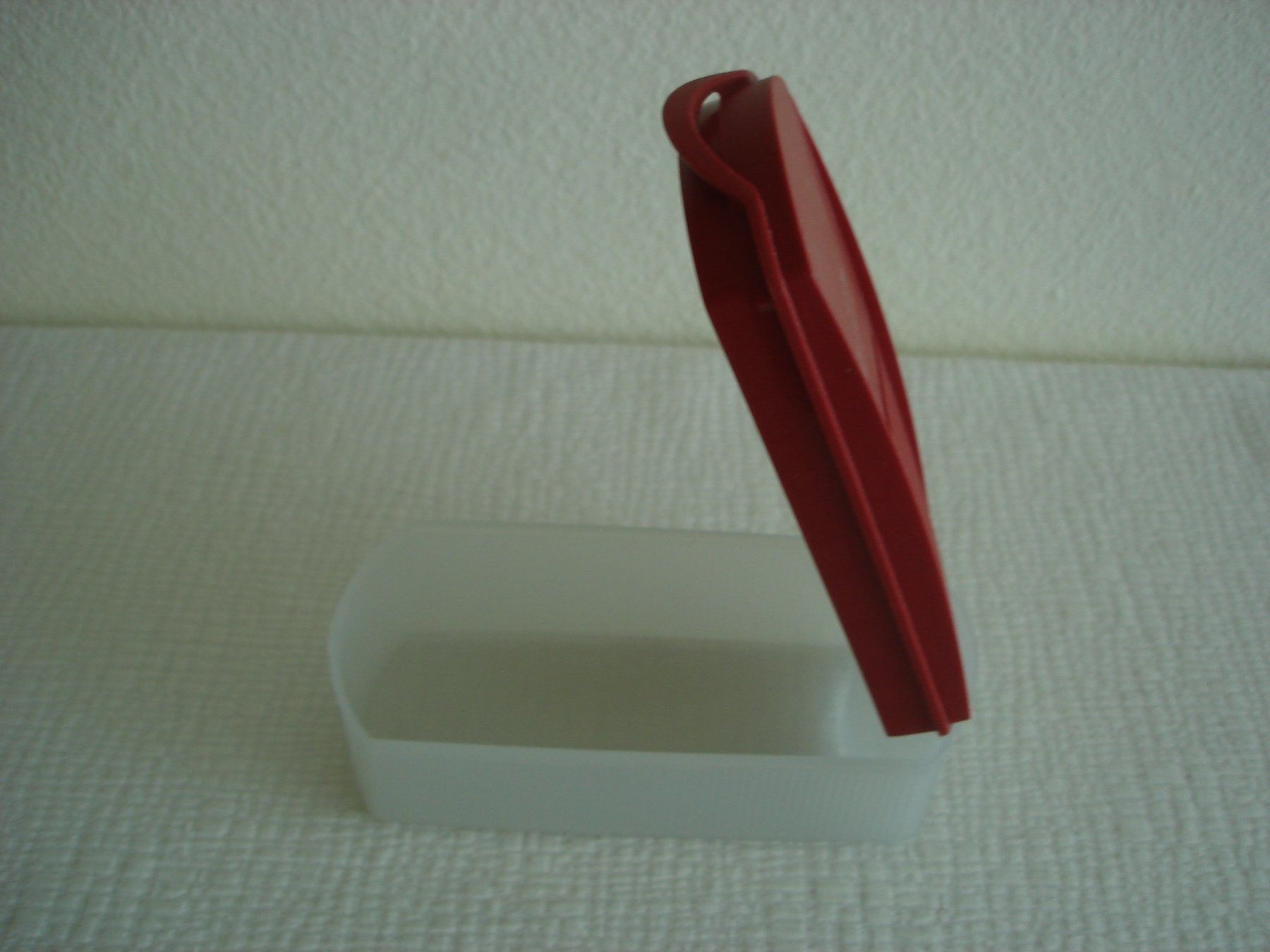 Tupperware Contenitori & Simili: 4 verschiedene Tupperware Aufbewahrungsbehälter Box – Usato da Regensdorf venduto da anna059 4