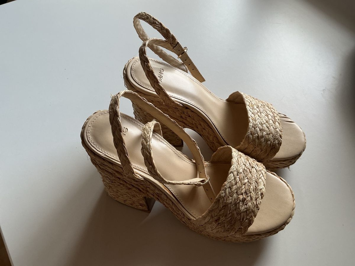 Mango Chaussures femmes: Mango Heels geflochten – D'occasion à Volketswil par Scoobi500
