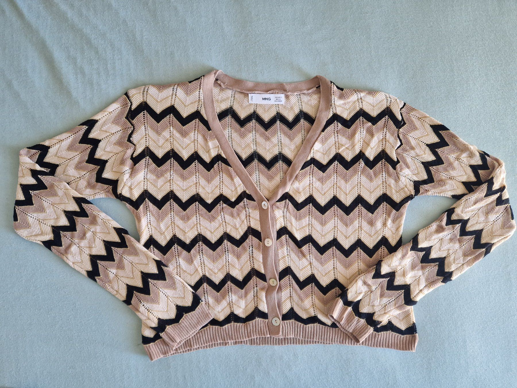 Mango Giacche: MANGO Cardigan & Top – Usato da Emmen venduto da GrabandGo