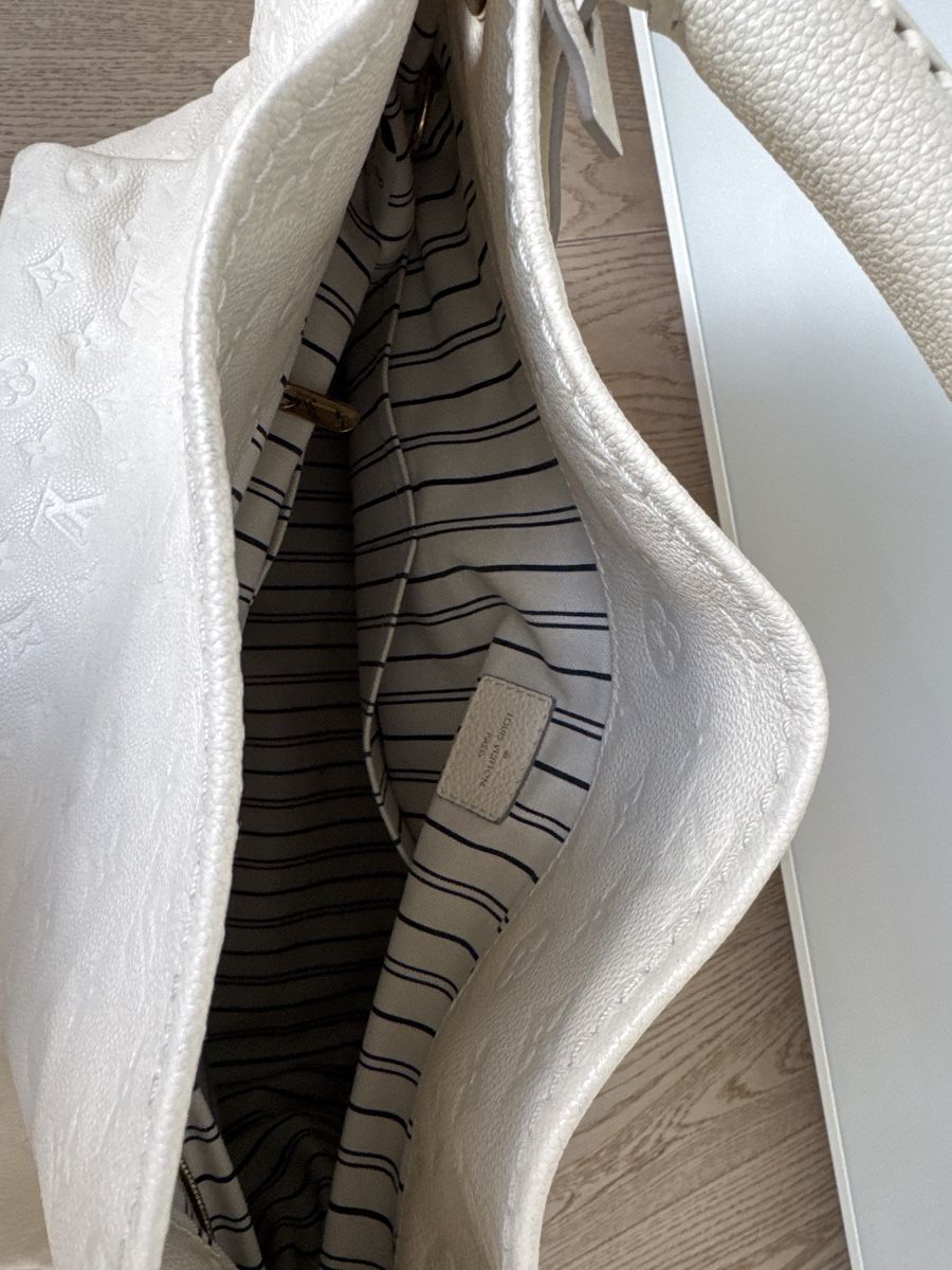 Louis Vuitton Borse da donna: Louis Vuitton Artsy creme weiss – Usato da Liestal venduto da amaroque 2