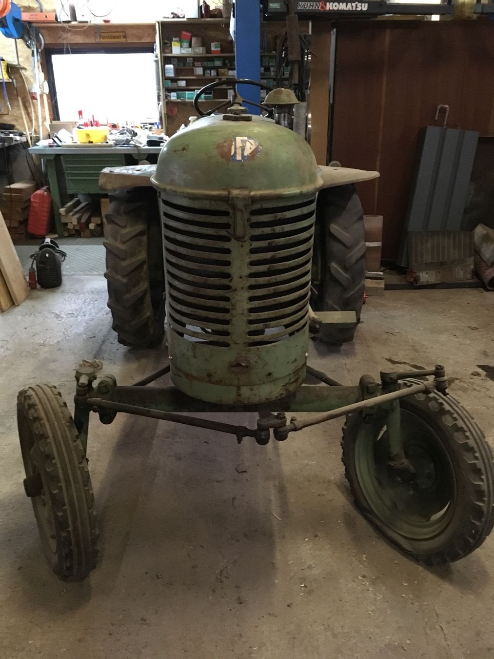 Trattori: Oldimer Traktor Massey Harris – Usato da Erschwil venduto da seppli1979