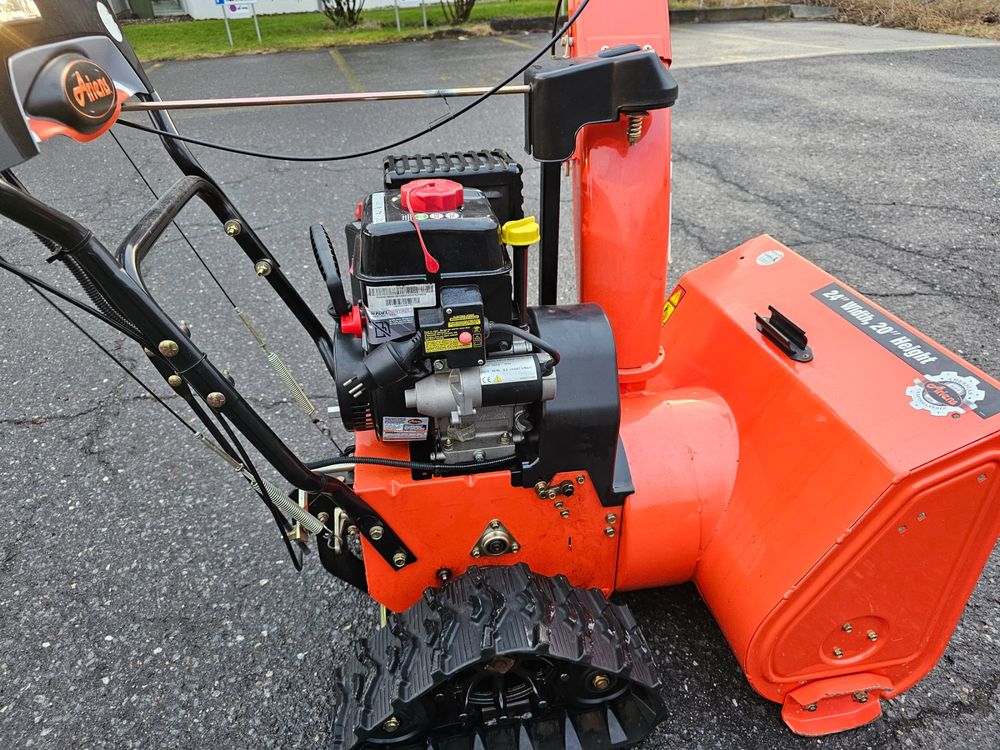 Schnefräse Ariens Compact 24 (Gebraucht) in Maienfeld für CHF 700 – nur ...
