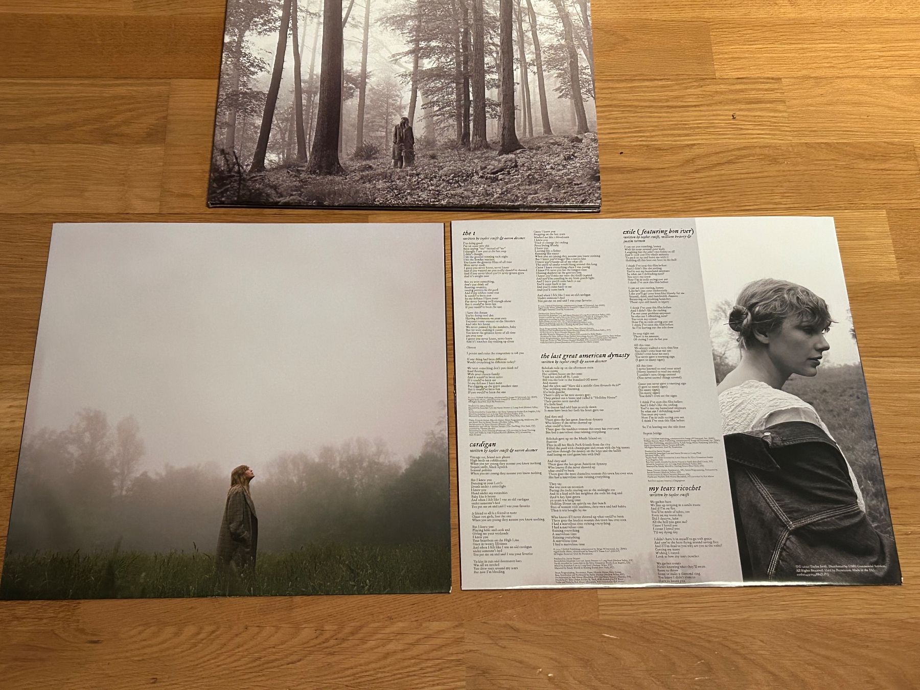 Vinyles: Taylor Swift. 2020. Neu. folklore – Neuf avec emballage d'origine à Faulensee par Mizuno06 4