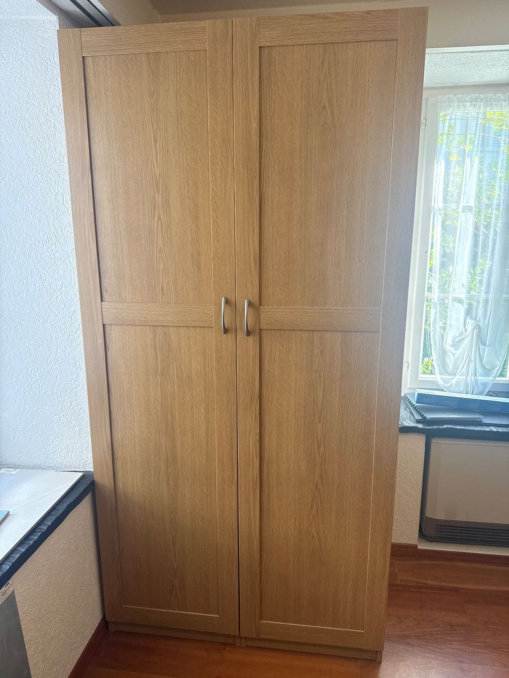 Ikea Armadi: IKEA PAX Kleider oder büroschrank Eichenoptik mit Schubladen – Usato da Thalwil venduto da vernasm