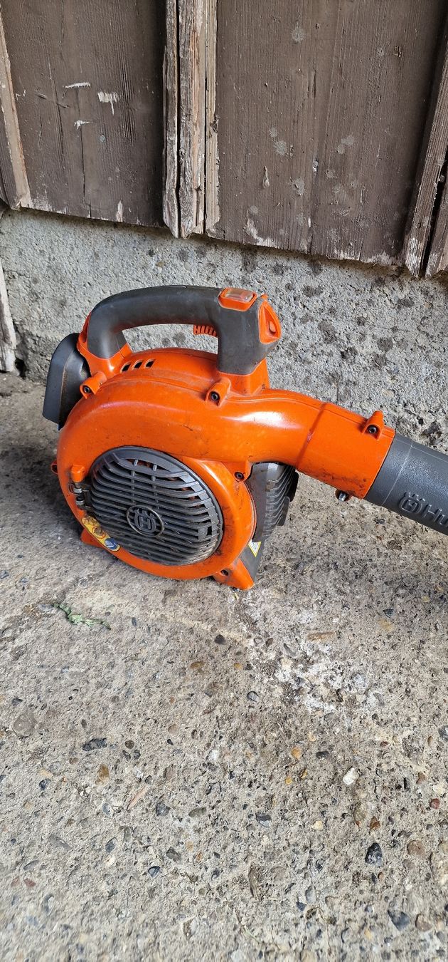 Husqvarna Soffiatori & Aspiratori per foglie: Husqvarna Laubbläser 125 BV – Usato da Tagelswangen venduto da Axel_36 3