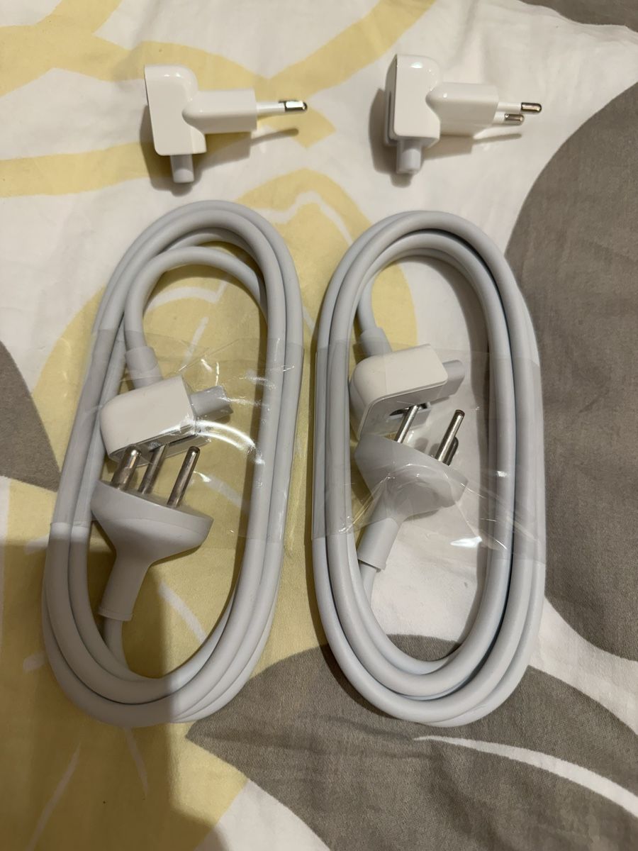 Apple Cavi: Accessori cavo prolunga Apple MagSafe 2 – Nuovo e nell'imballaggio originale da Gordola venduto da EleSecondHand-TCG