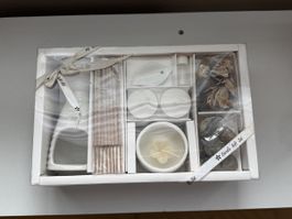 Geschenkset mit Duftkerzen und Räucherstäbchen 