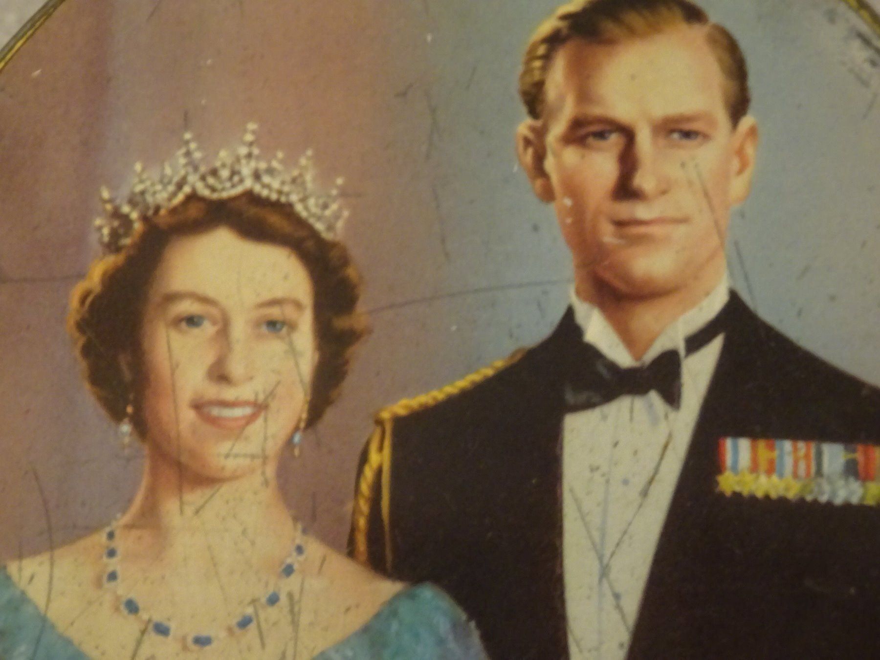 Barattoli: Blechdose Königin Elisabeth II. – Usato da Esslingen venduto da eintagammeer 4