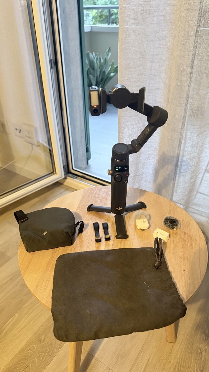 DJI Autres articles bureau & commerces: DJI Osmo Mobile 8 Gimbal Stabilizer – Neuf (Voir description) à Rüti ZH par rohey1202