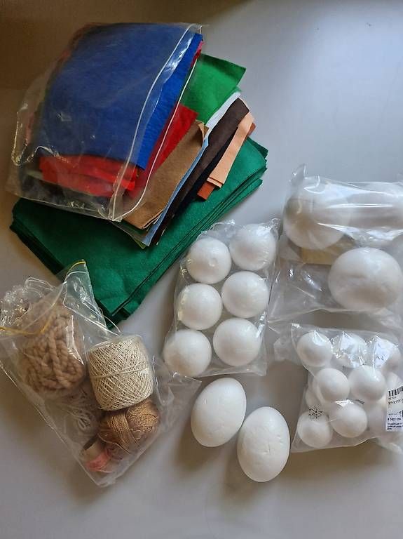 Kit bricolage: Bastelset – Usato da Herisau venduto da etajo