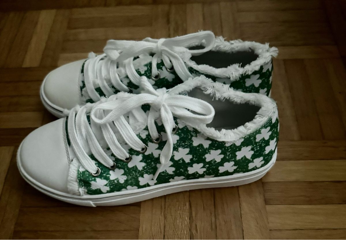 Scarpe da donna: Sneaker Schuh – Nuovo (secondo la descrizione) da Schaffhausen venduto da mar_jk9z
