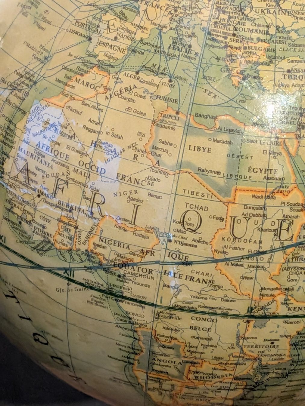 Altro in Decorazioni & Accessori: Globe avec support en manguier et loupe – Nuovo (secondo la descrizione) da Saxon venduto da 2005sylvester 6