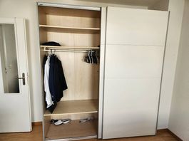 IKEA Kleiderschrank