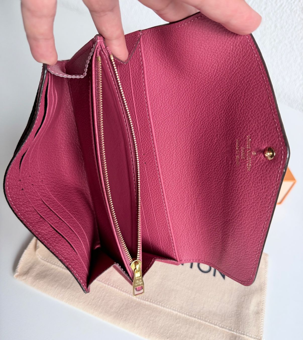Louis Vuitton Portamonete: Louis Vuitton Sarah Wallet – Usato da Reinach AG venduto da RobbisB 6