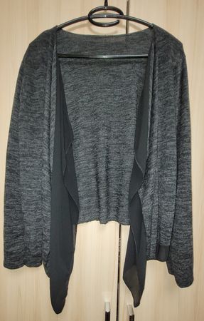 Strickjacke Gr. 38, grau