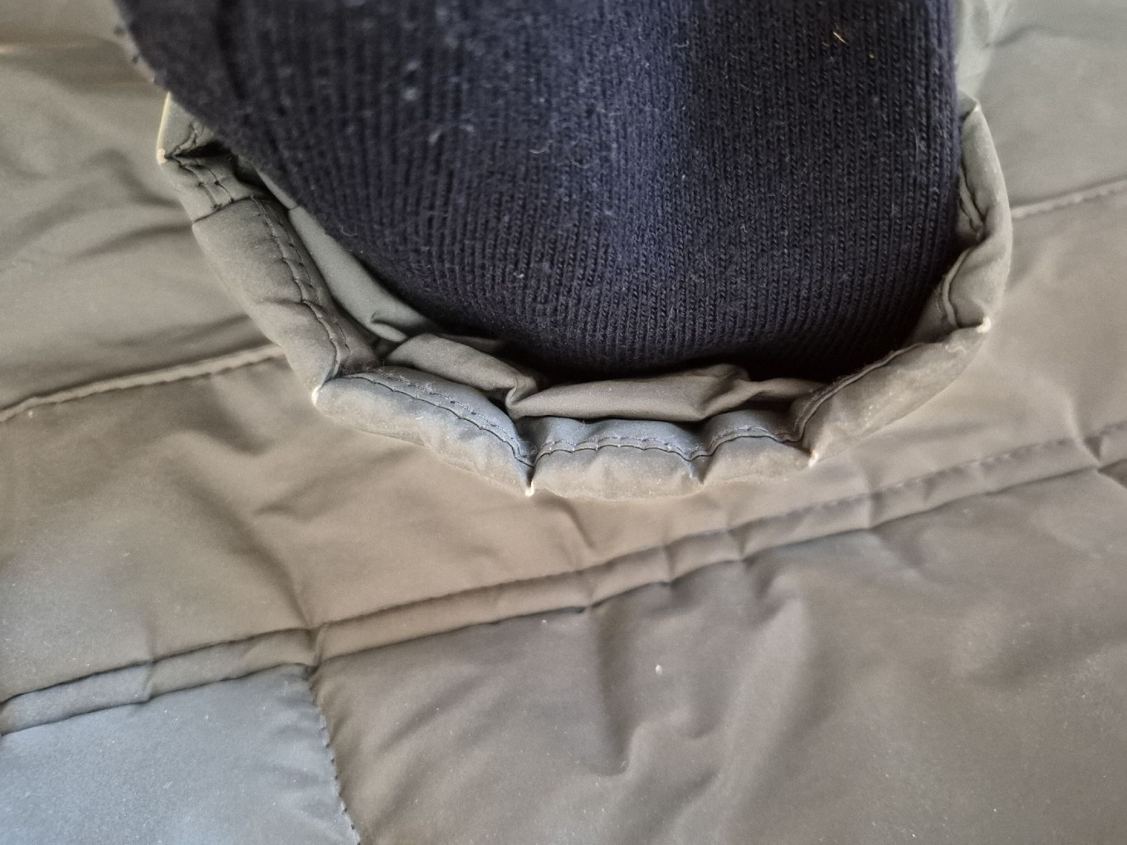 Giacche: reflektierende Winterjacke – Usato da Escholzmatt venduto da Ipbuur 2