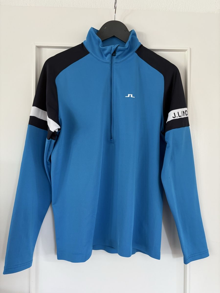 Lindeberg Pullover & Sweatshirts: J. Lindeberg mid-layer M, blau – Gebraucht aus Crans VD von DW99