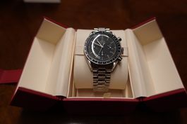 Omega Speedmaster Reduced 39mm