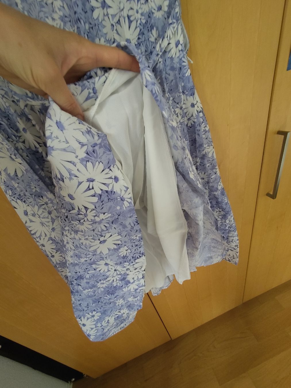 Kleider: Belle robe vintage  – Gebraucht aus Châtel-St-Denis von milou.lilou 3