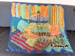 Louis Feraud foulard en soie femme coloré