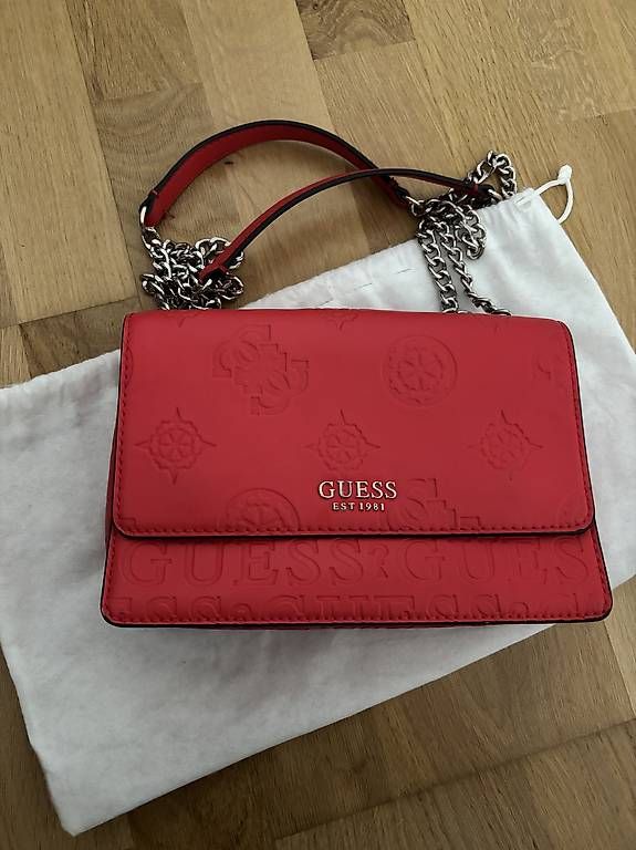 Taschen für Damen: rote GUESS Handtasche – Gebraucht aus Thun von van_jch8 3
