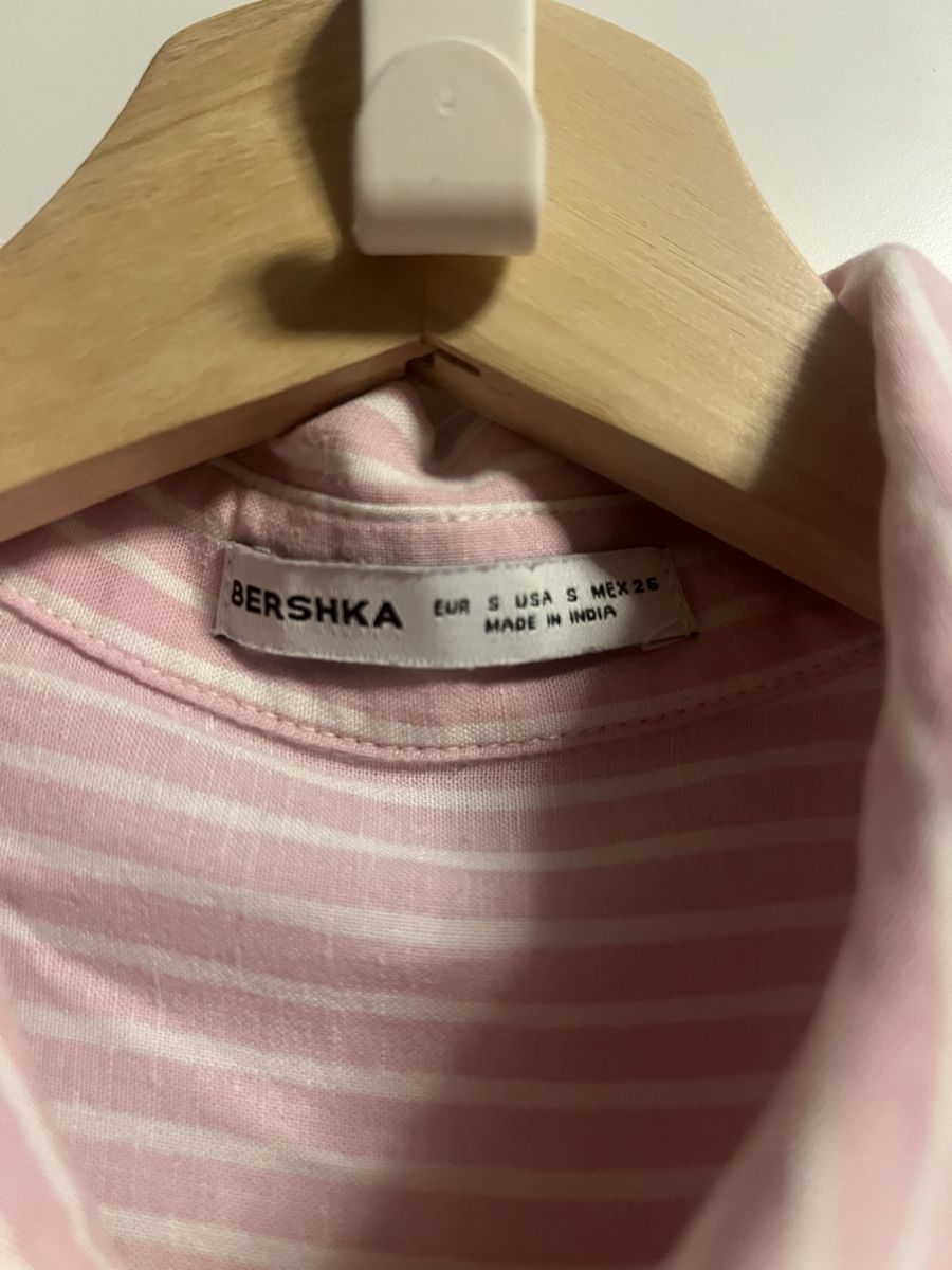 Bershka Blusen: Rosa Sommerbluse Bershka Gr. S – Gebraucht aus Nottwil von Silke94 1