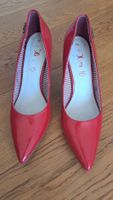 Rote Lackpumps von S. Oliver