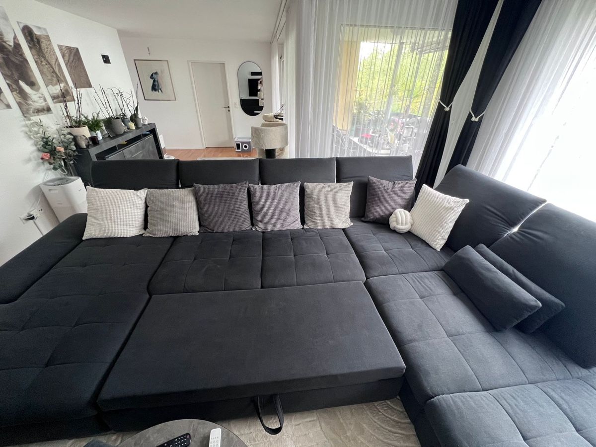 Divani: Grosses Ecksofa, dunkelgrau, 3 Jährig – Usato da Frauenfeld venduto da Sandro_Schuster91 7