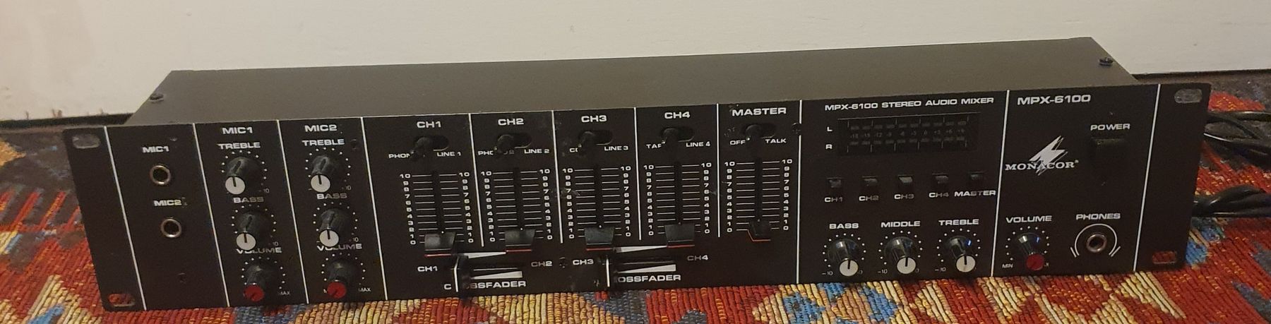 Monacor Console di mixaggio: MONACOR MPX-6100 Stereo Rackmixer – Usato da Pfäffikon ZH venduto da edwinstarr1