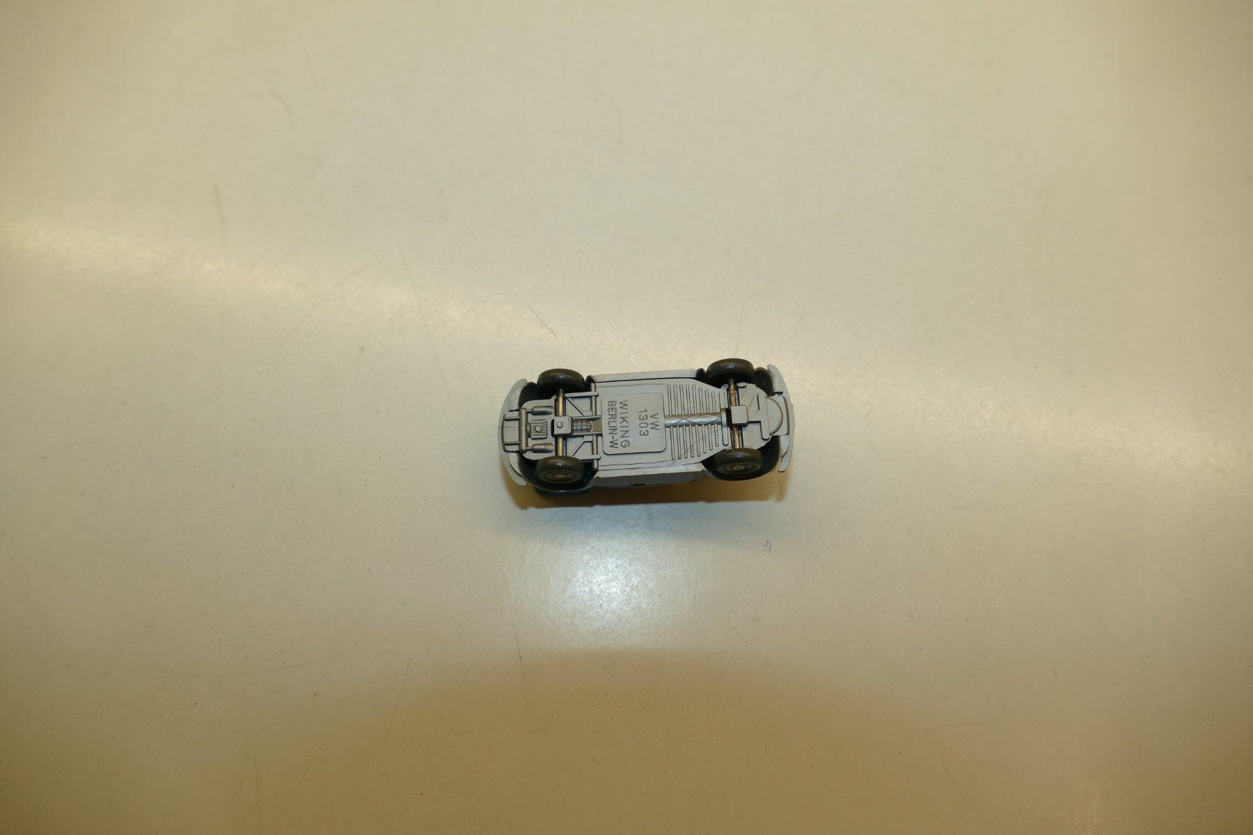 Wiking Modellini d'auto: Wiking 1:87: VW Käfer 1303 Cabrio – Usato da Niederhasli venduto da Flash32 5
