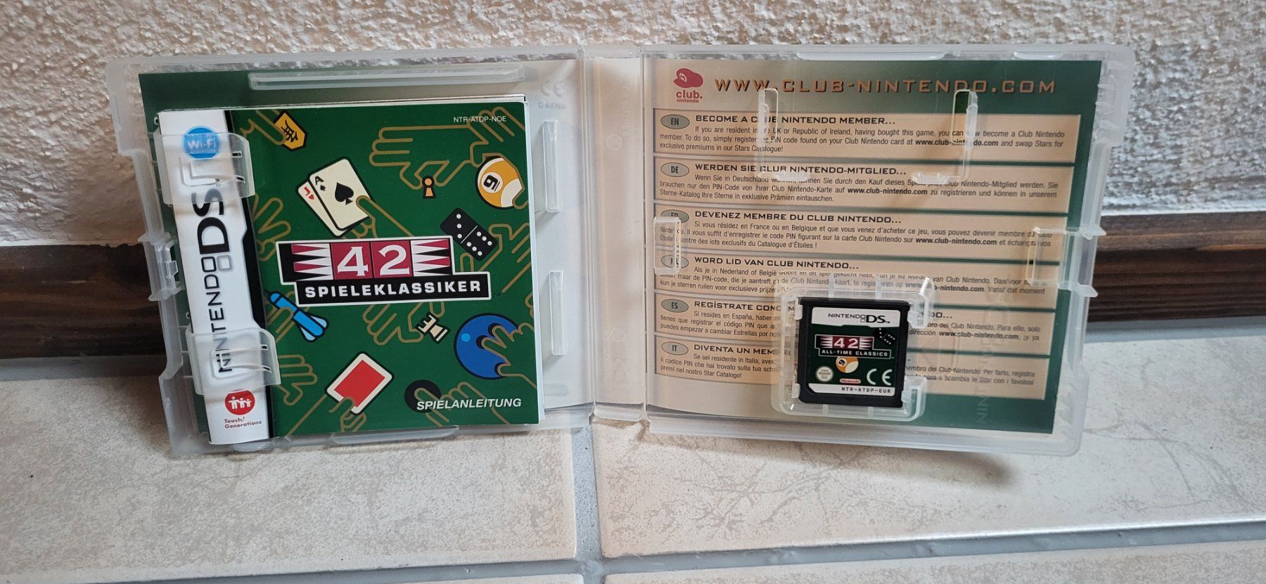 Nintendo Giochi: Nintendo DS Spiel - 42 Spielklassiker – Usato da Münsingen venduto da Heroism2010 2