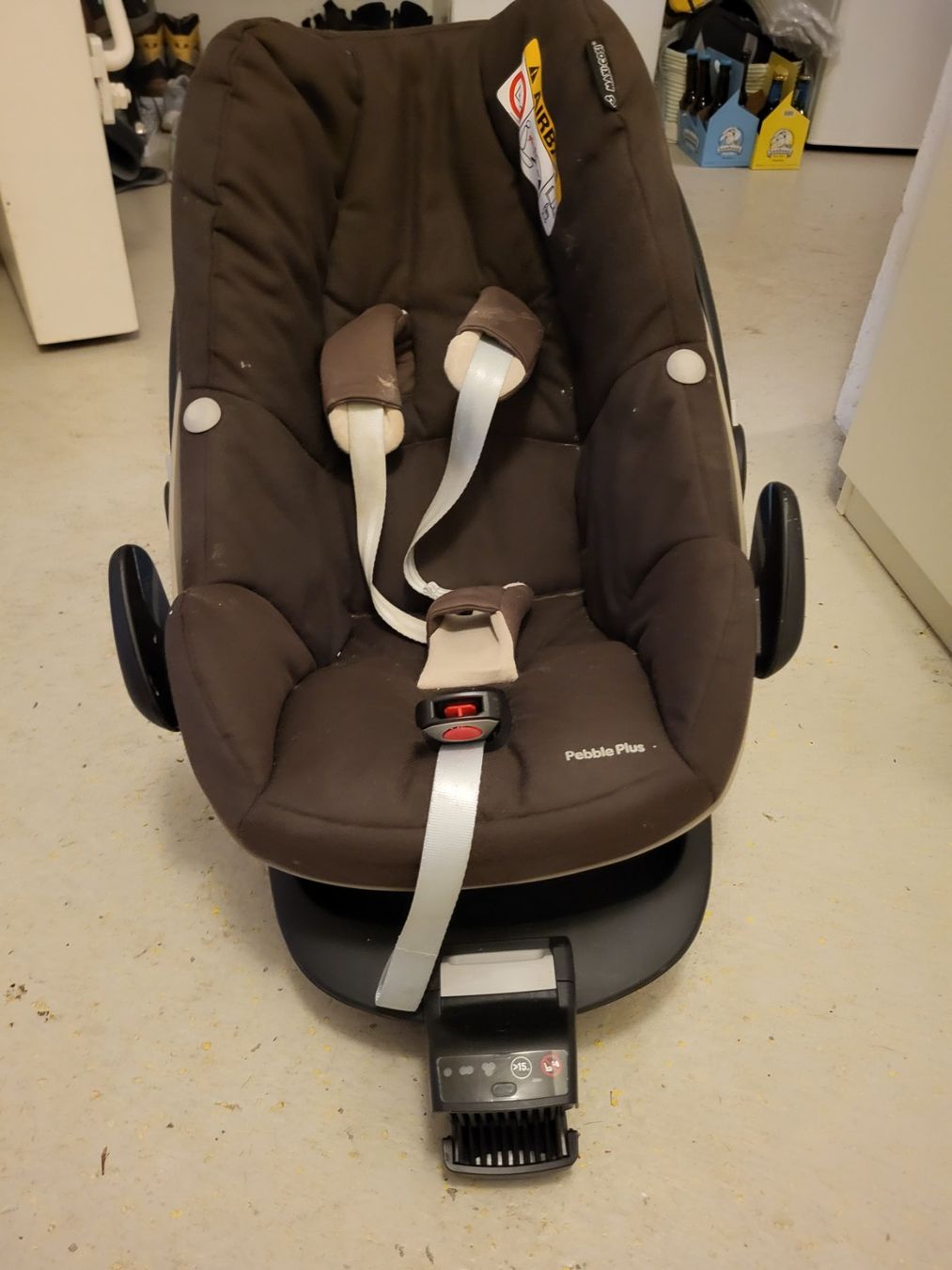 Maxi-Cosi Seggiolini per auto: Maxi-Cosi Pebble Plus inkl. Isofix Basisstation – Usato da Männedorf venduto da John_M 1