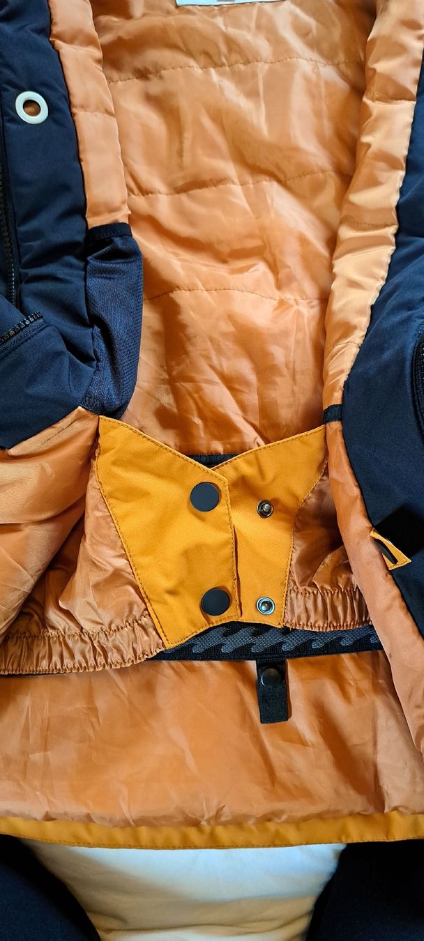 Skis: Veste de ski Billabong – Gebraucht aus Romont BE von cel_2qsz 2