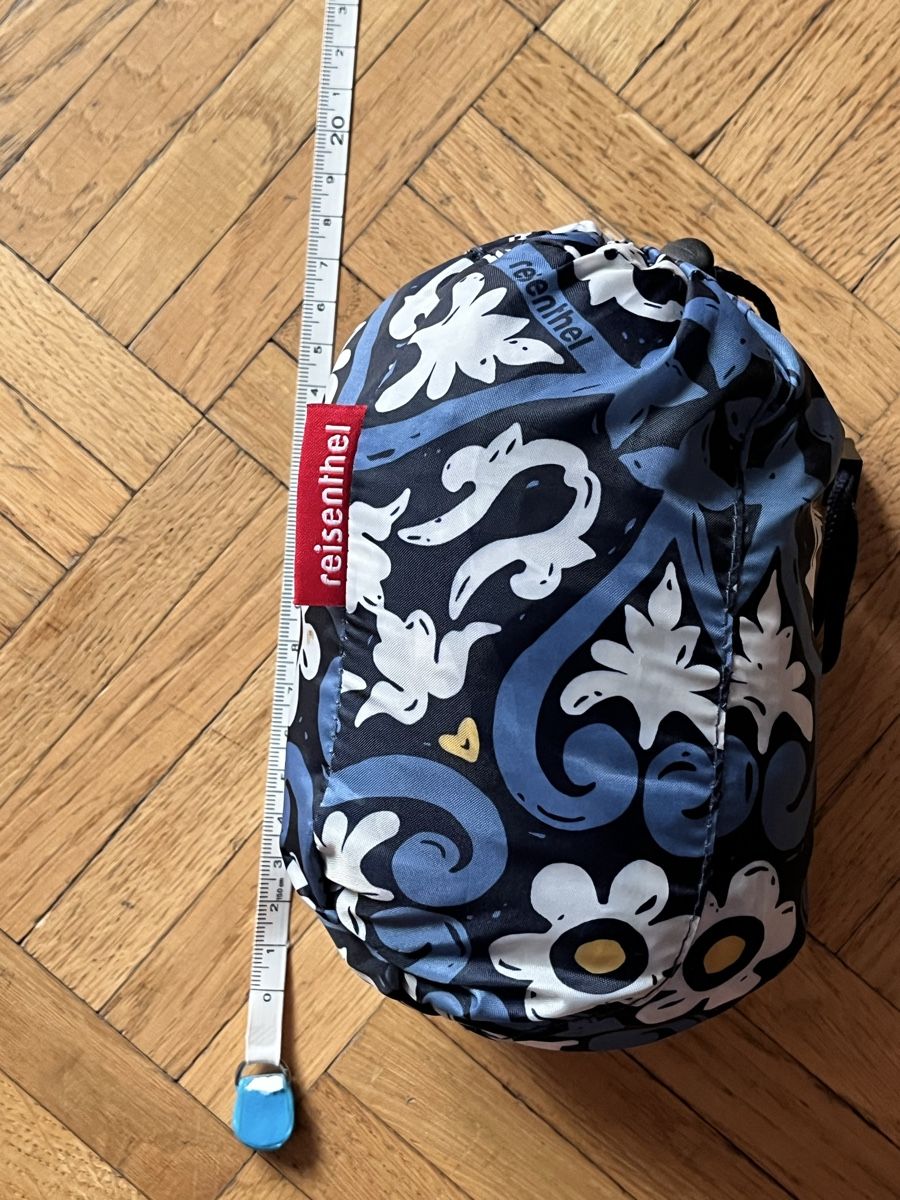 Altro in  Abbigliamento & Accessori: Cape de pluie TU adulte – Nuovo (secondo la descrizione) da Genève venduto da ct_fqr8 3