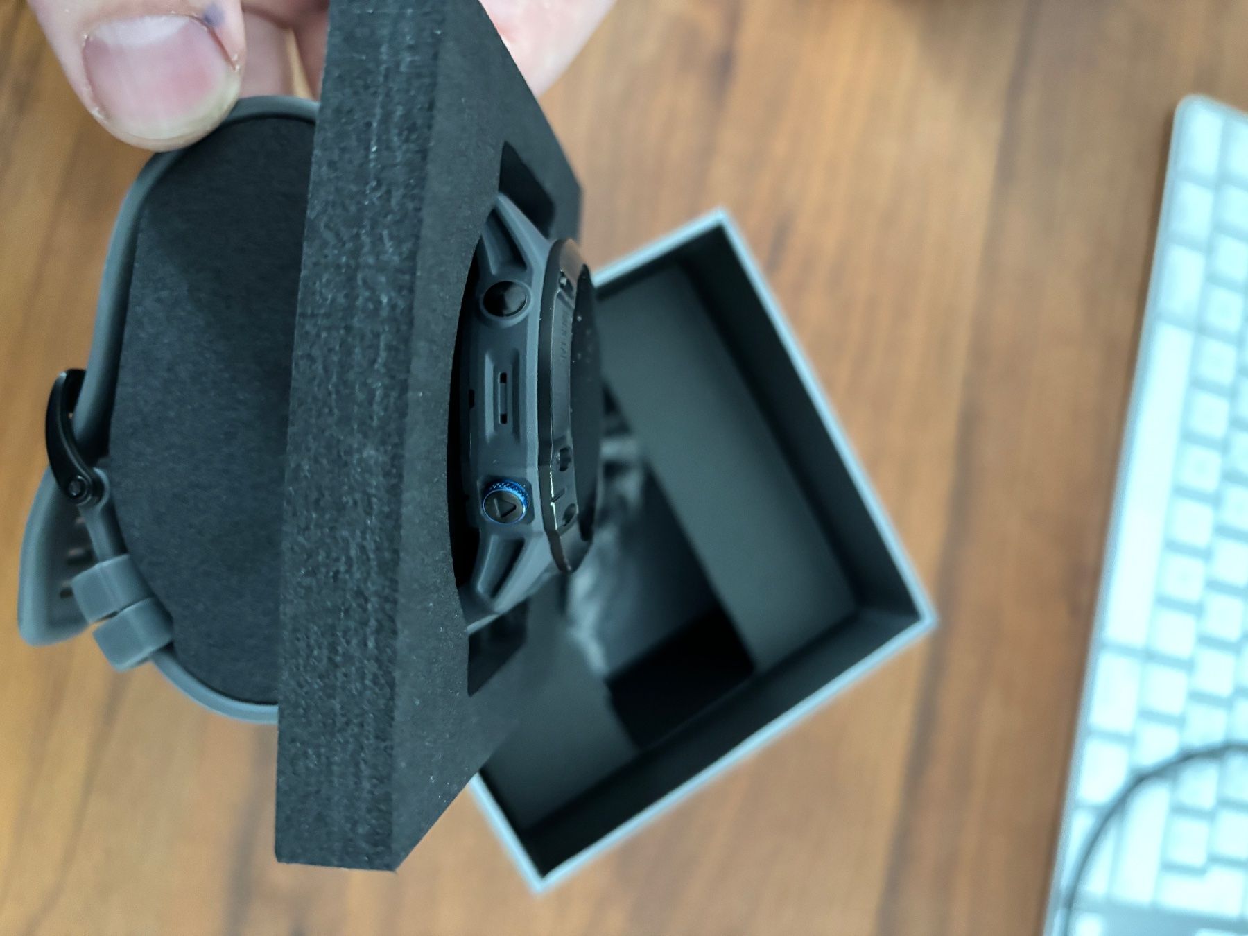 Garmin Smartwatch: Garmin Fenix 6 Pro Solar – Usato da Nidau venduto da kingmigae 3