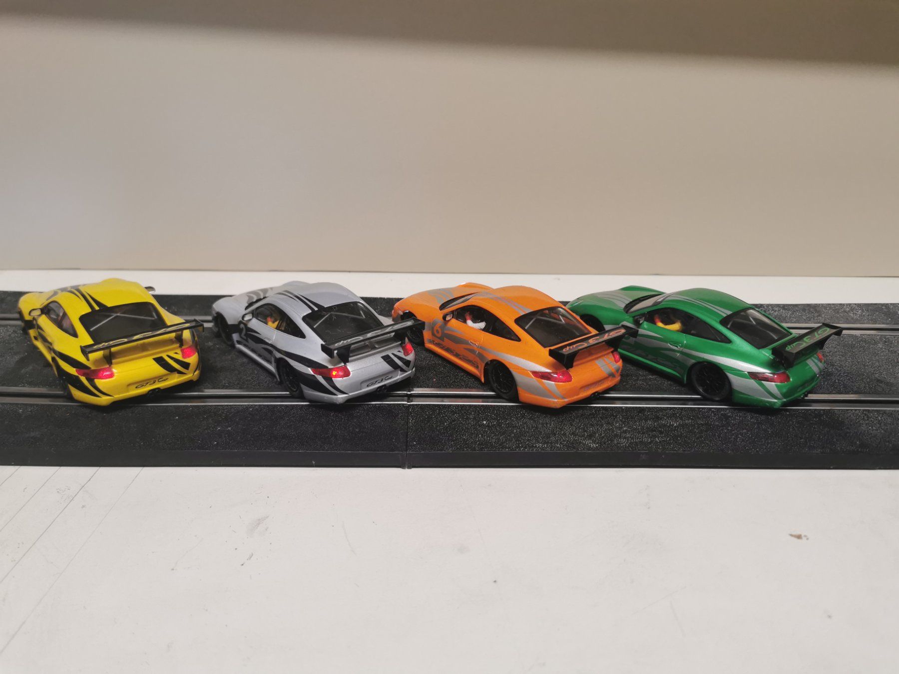 Ninco Piste: Ninco Digital 4 x Porsche 997 als Set – Usato da Winterthur venduto da Lonpos1 1
