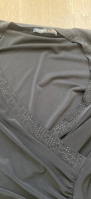 Top: Raffiniertes schwarzes Oberteil – Usato da Steckborn venduto da theresa87 1