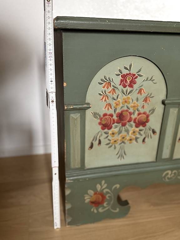 Cassettiere: Kommode aus Holz - grün, mit Blumen  – Usato da Rafz venduto da ani1912 4