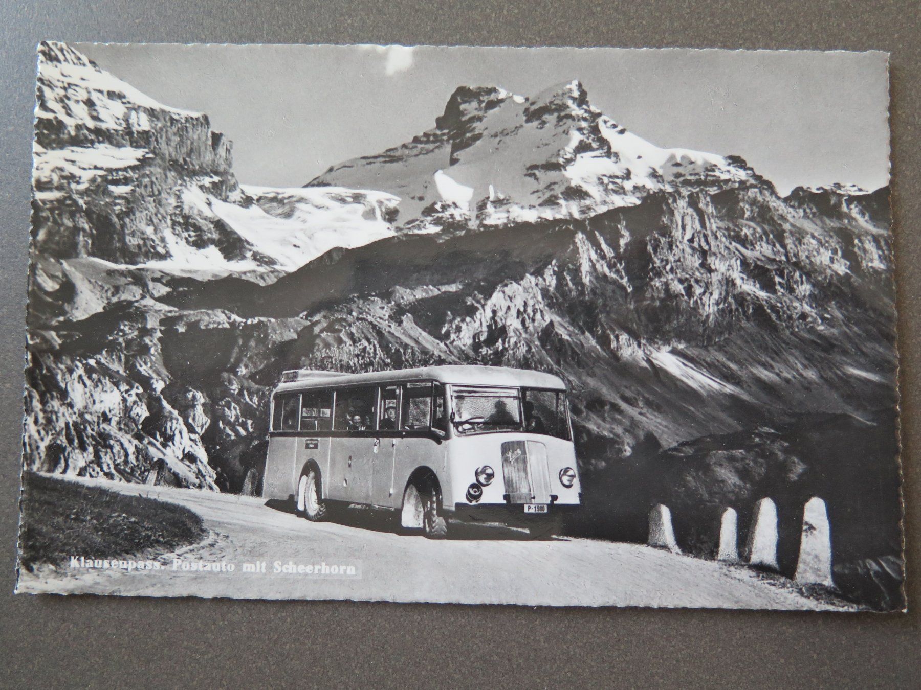 Cartes postales: KLAUSENPASS - SAURER-POSTAUTO – D'occasion à Wittenbach par lipasal