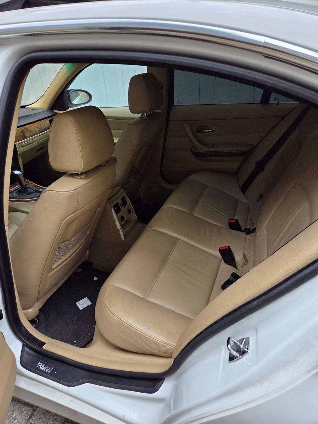BMW Autos: A vendre BMW 333i – Gebraucht aus Martigny von hen_9gkn 1