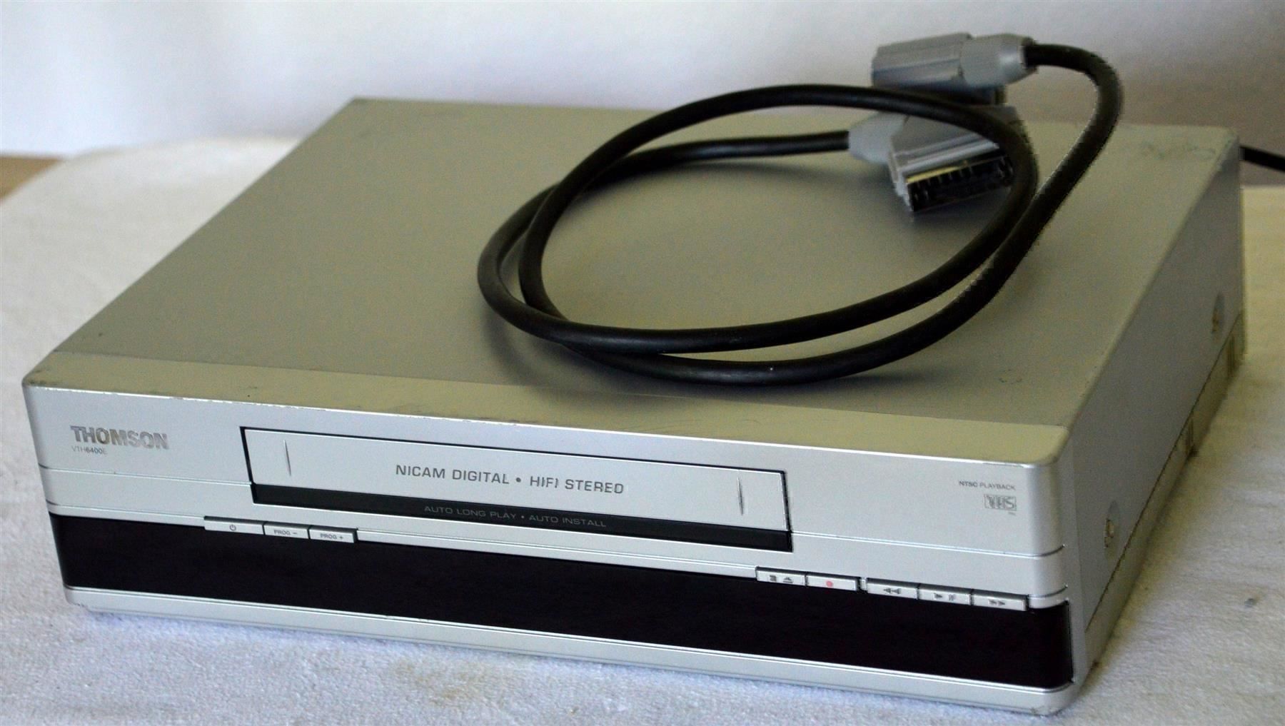 Thomson Registratori: Videorecorder VHS  Thomson VTH6400E magnétoscope – Usato da Collonges venduto da arashee