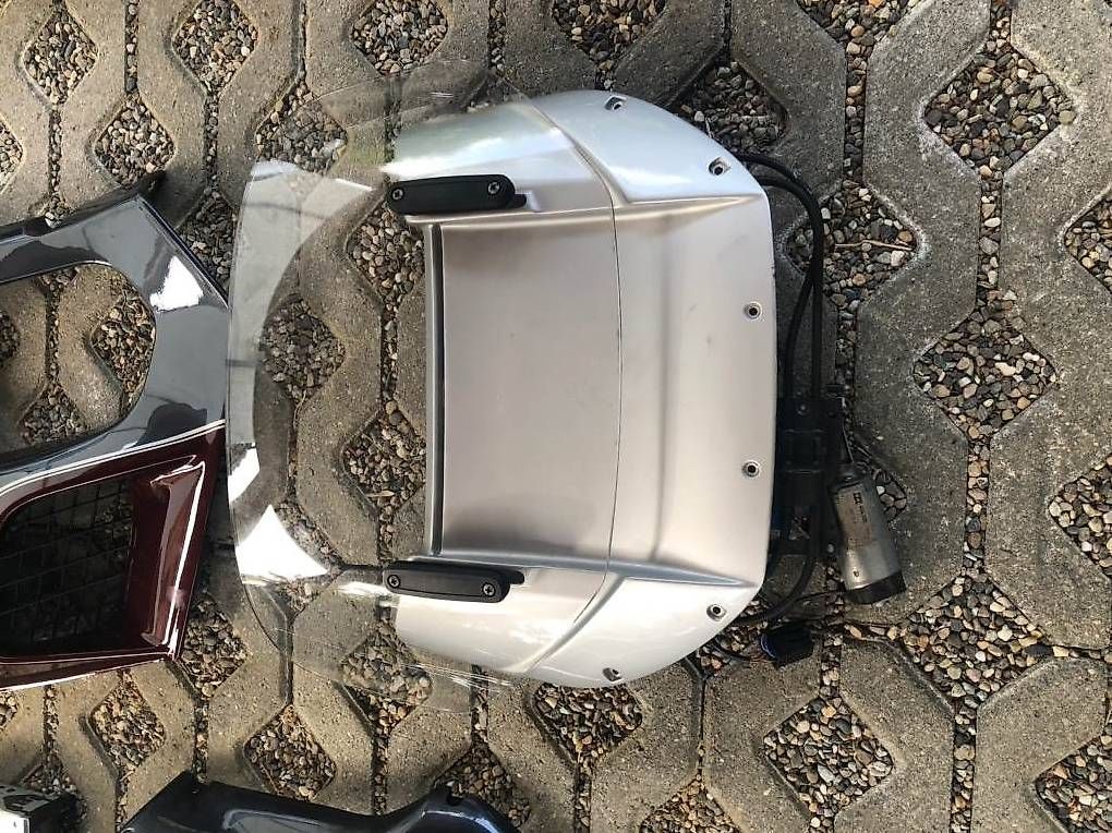 Topcase: Pièces K1100 en excellent état – Usato da Lausanne venduto da pierro06 4
