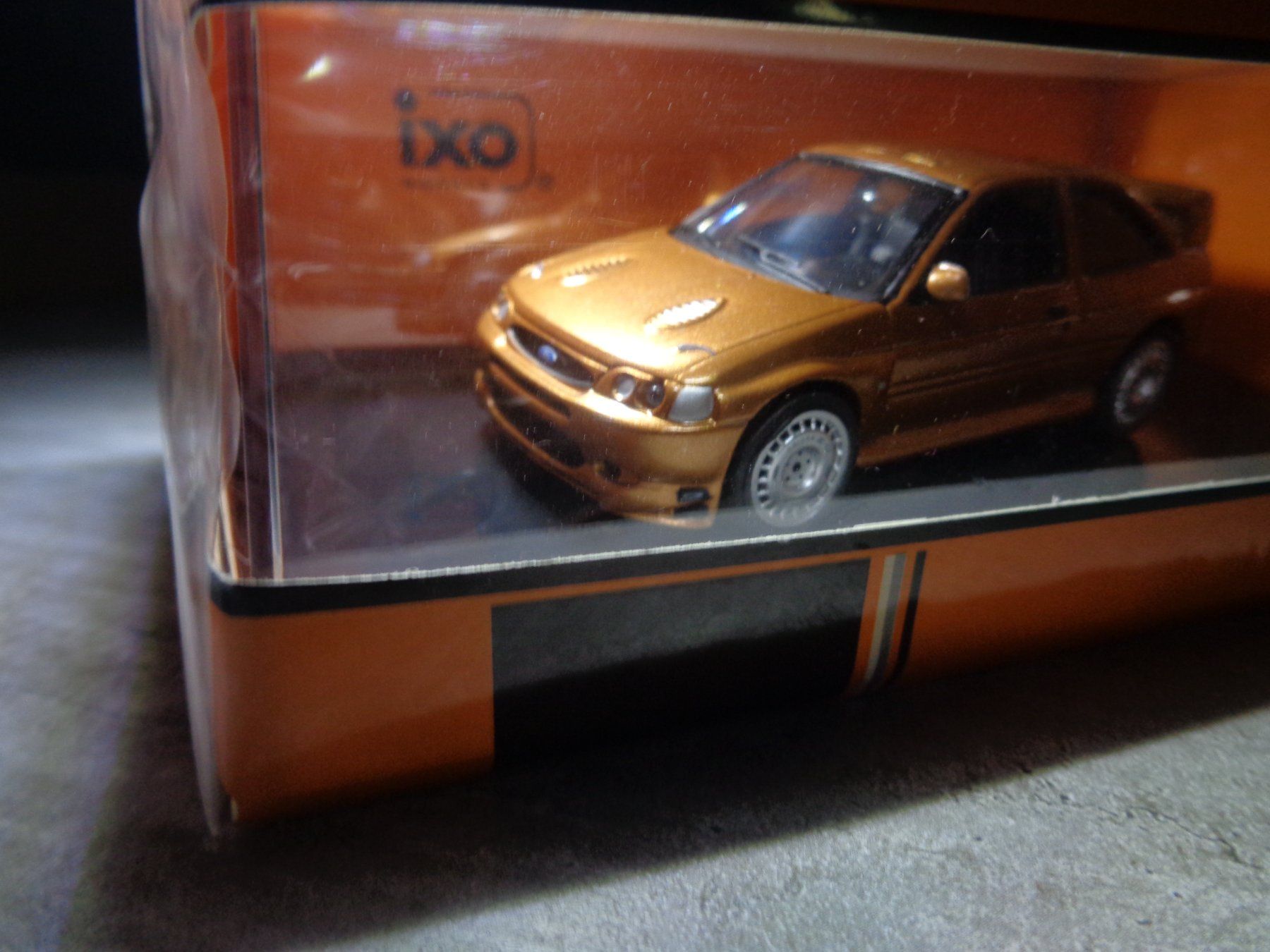 Ford Modellini d'auto: Ixo 1:43 Ford Escort Cosworth 1992 – Nuovo e nell'imballaggio originale da Reconvilier venduto da rallycar 1